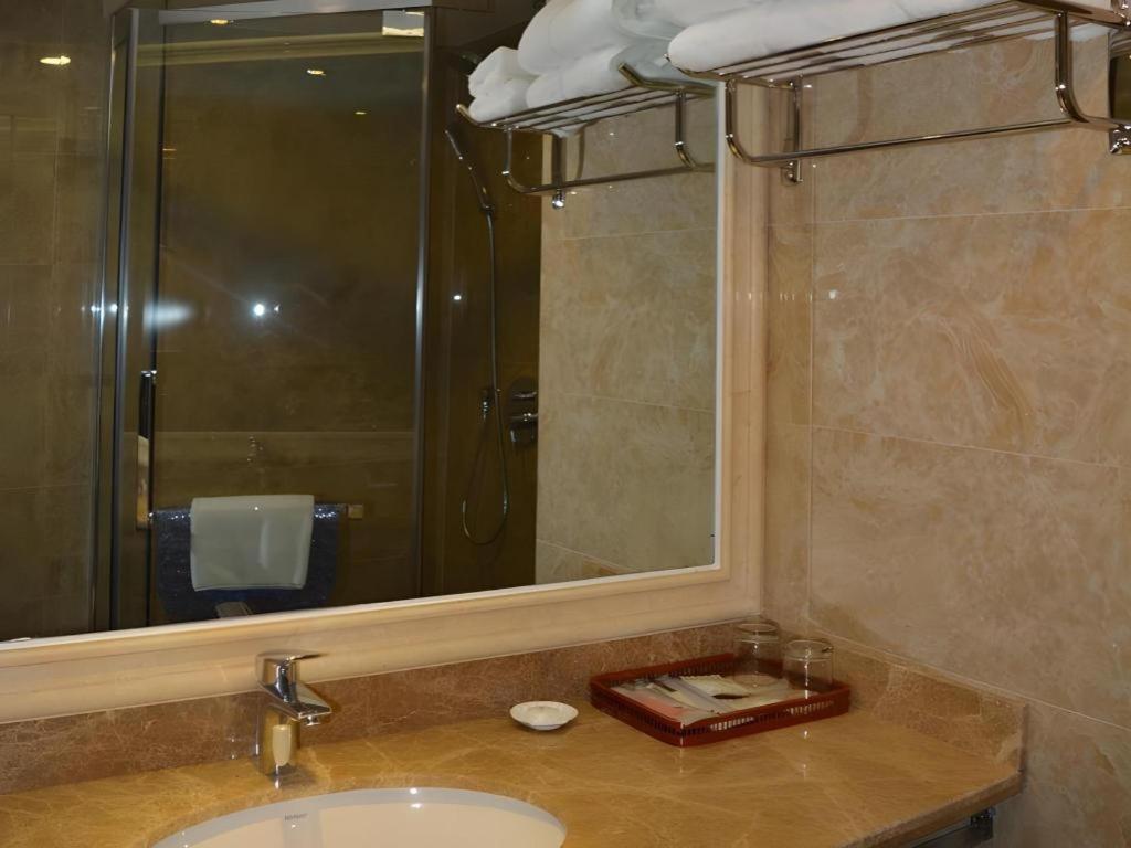 Yangshuo New West Street Hotel Vip Ngoại thất bức ảnh